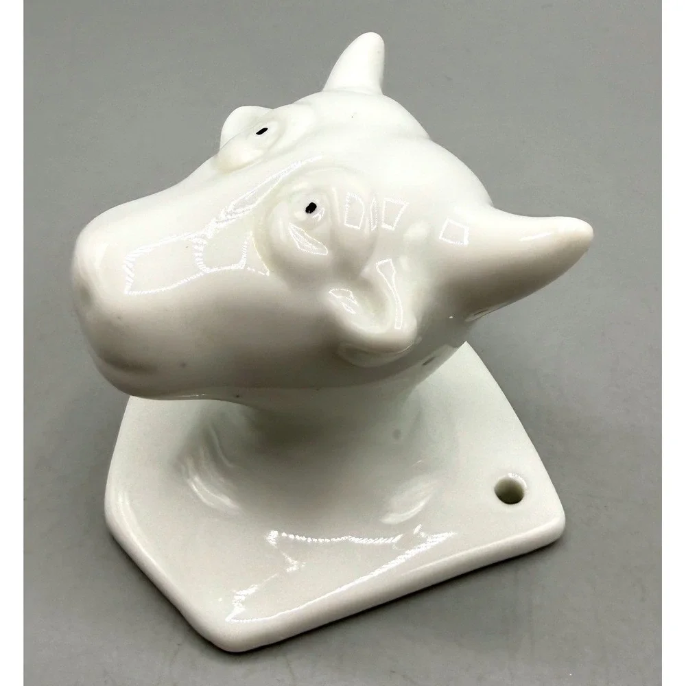 Vintage White Ceramic Cow Head Wall Hook Farmhouse Decor Taiwan 3 Inch